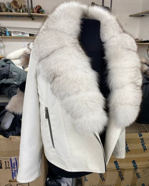 Косуха кашемір Біла із хутром Фінського Песця WI-KOS-FUR-WHITE фото