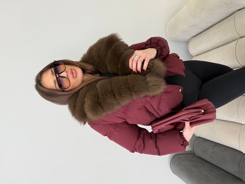 Wine puffer with Finnish fox fur in light sable